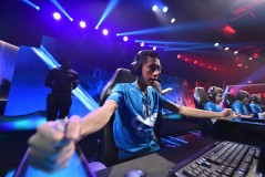 奇乐王朝！EDG凭借ZmjjKK奇乐统治防守方！